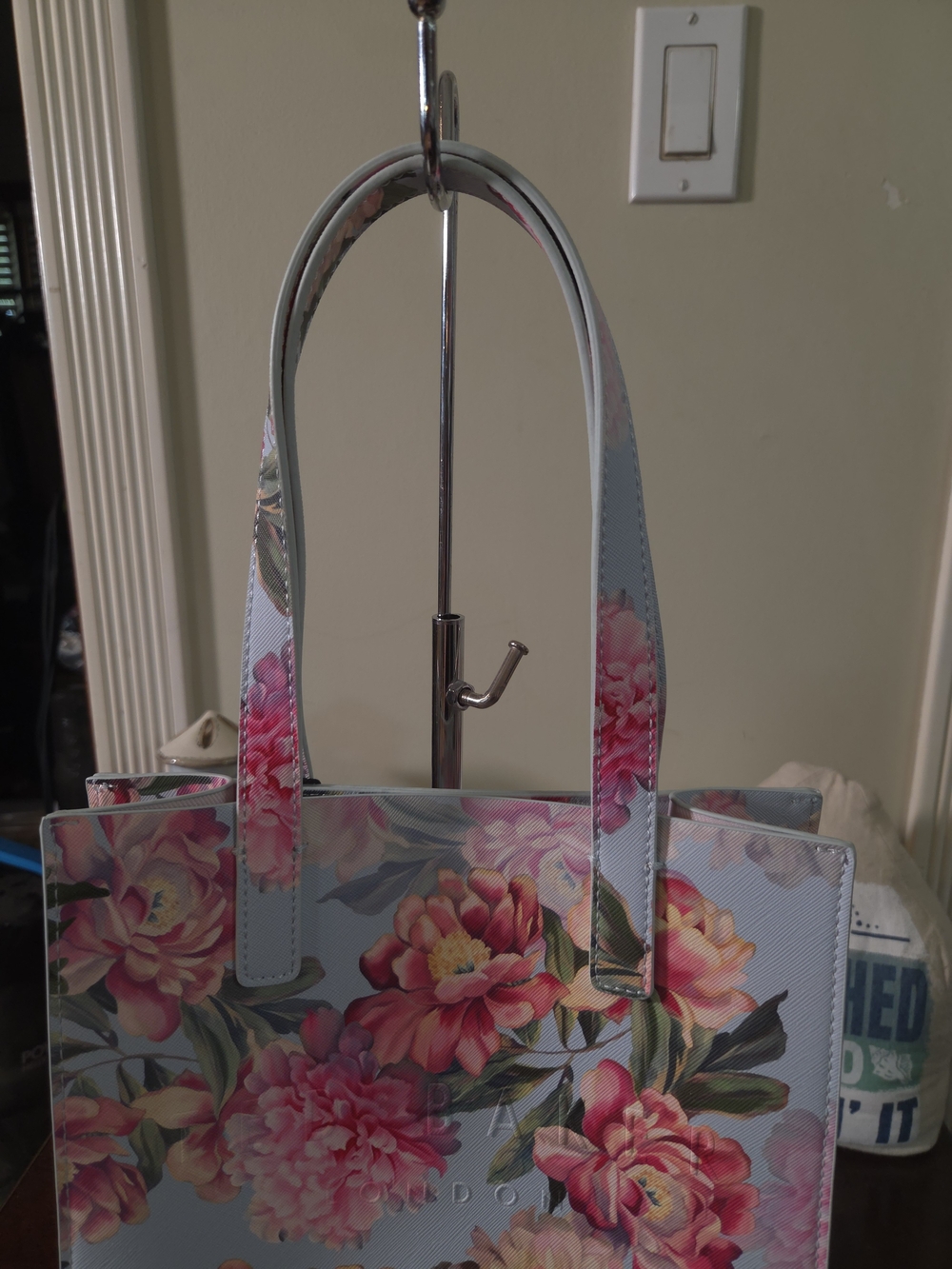 NWT Ted Baker Seacon Bright Blue Multi Floral Tote - Picture 2 of 7